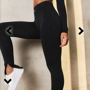 Bo+Tee Seamless Acid Wash Split-Hem Leggings